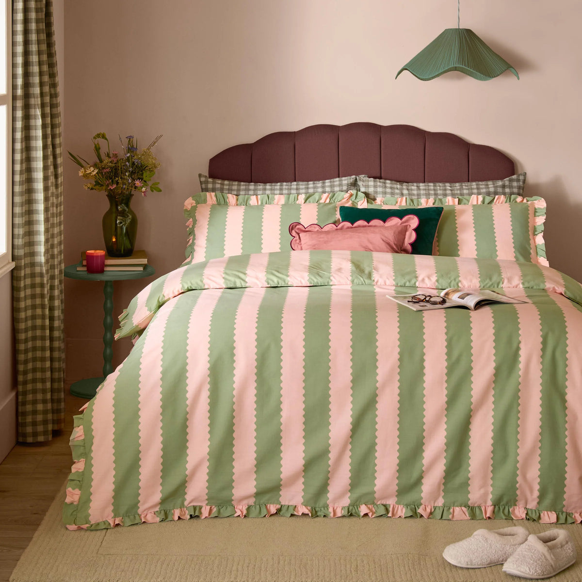 Wylder Birdie Stripe Ruffle Duvet Cover Set Pink/Green