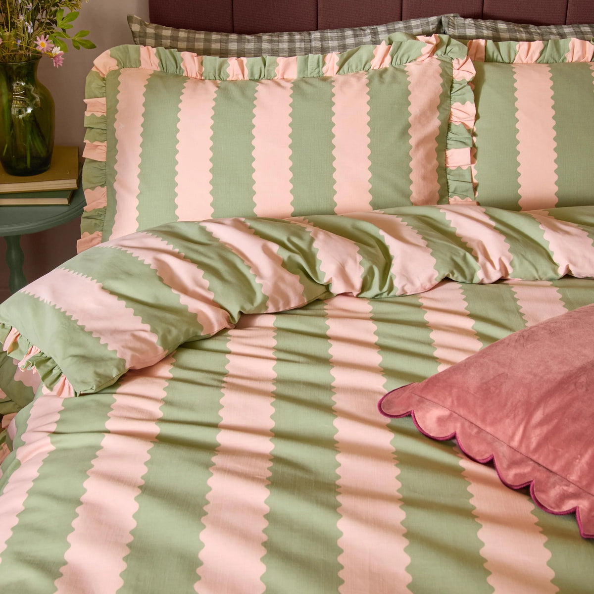 Wylder Birdie Stripe Ruffle Duvet Cover Set Pink/Green