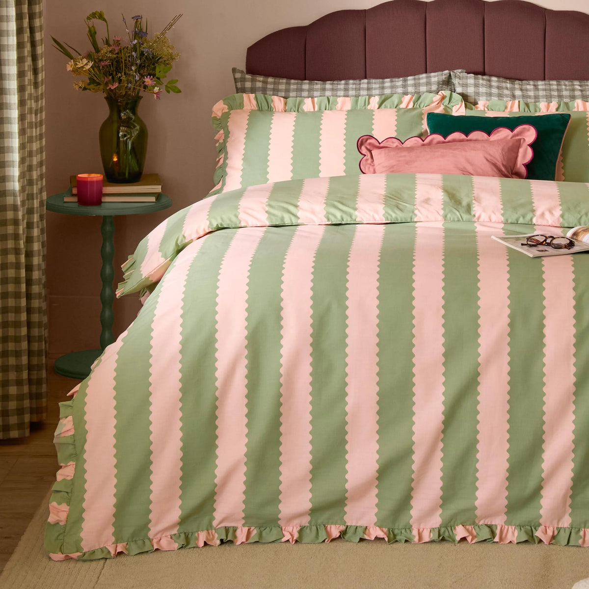 Wylder Birdie Stripe Ruffle Duvet Cover Set Pink/Green