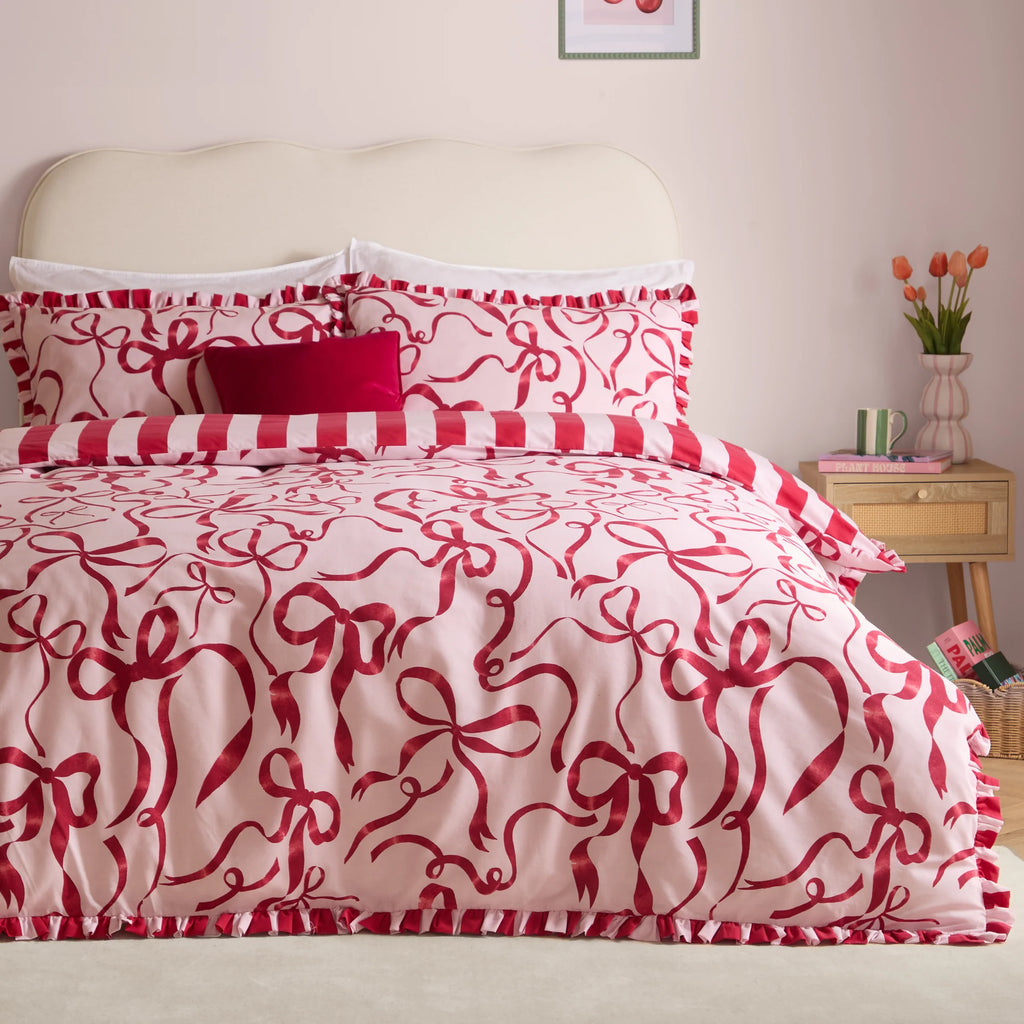 Furn La Vie En Bows Reversible Duvet Cover Set Pink/Red