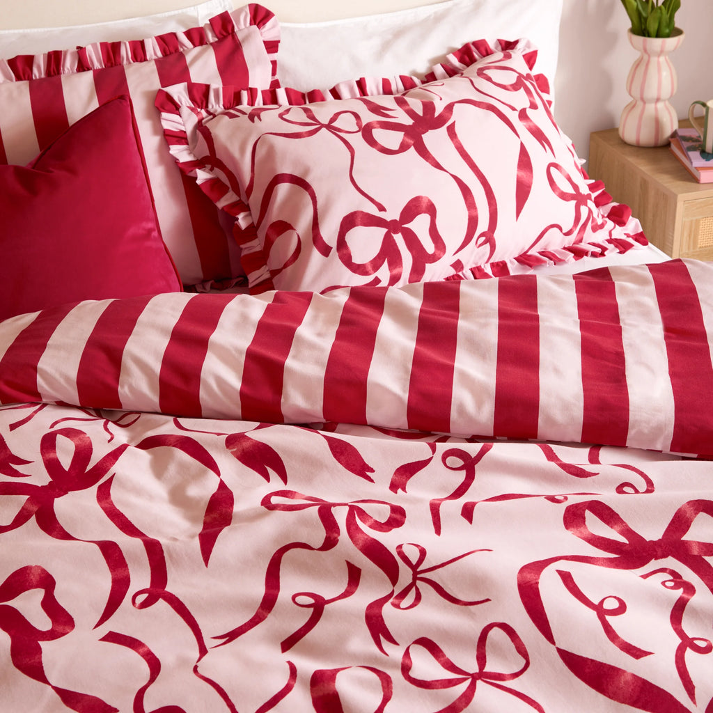 Furn La Vie En Bows Reversible Duvet Cover Set Pink/Red